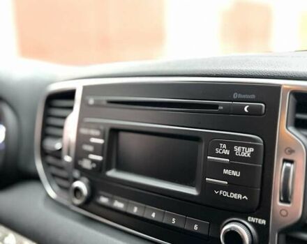 Белый Киа Sportage, объемом двигателя 1.69 л и пробегом 201 тыс. км за 14200 $, фото 27 на Automoto.ua