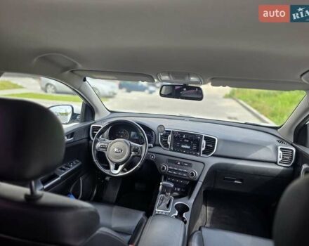 Белый Киа Sportage, объемом двигателя 2 л и пробегом 172 тыс. км за 18500 $, фото 17 на Automoto.ua
