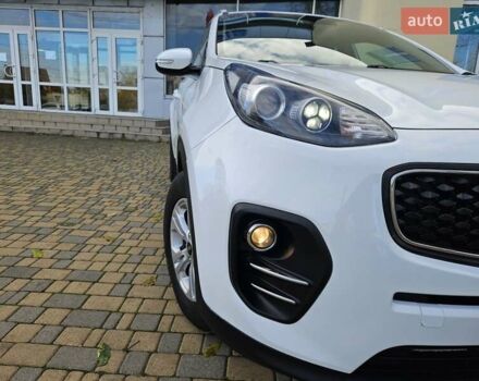 Белый Киа Sportage, объемом двигателя 1.69 л и пробегом 167 тыс. км за 15300 $, фото 6 на Automoto.ua