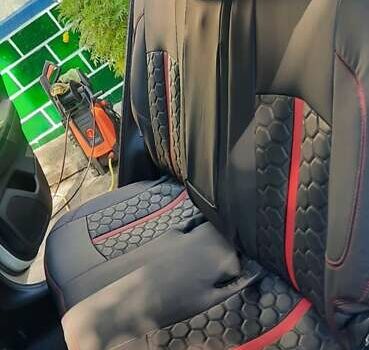 Белый Киа Sportage, объемом двигателя 1.69 л и пробегом 154 тыс. км за 15300 $, фото 3 на Automoto.ua