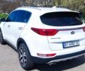 Білий Кіа Sportage, об'ємом двигуна 2 л та пробігом 152 тис. км за 17000 $, фото 3 на Automoto.ua