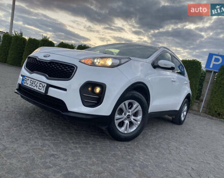 Кіа Sportage 2016 у Львові на Automoto.ua Білий Кіа Sportage, об'ємом двигуна 2 л та пробігом 89 тис. км за 17890 $, фото 55 на Automoto.ua