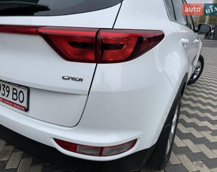 Киа Sportage 2016 в Николаеве на Automoto.ua Белый Киа Sportage, объемом двигателя 1.69 л и пробегом 130 тыс. км за 15700 $, фото 22 на Automoto.ua