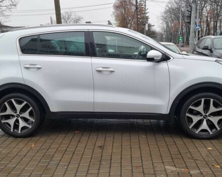 Белый Киа Sportage, объемом двигателя 1.7 л и пробегом 162 тыс. км за 16200 $, фото 1 на Automoto.ua