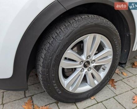 Белый Киа Sportage, объемом двигателя 2 л и пробегом 93 тыс. км за 20000 $, фото 11 на Automoto.ua
