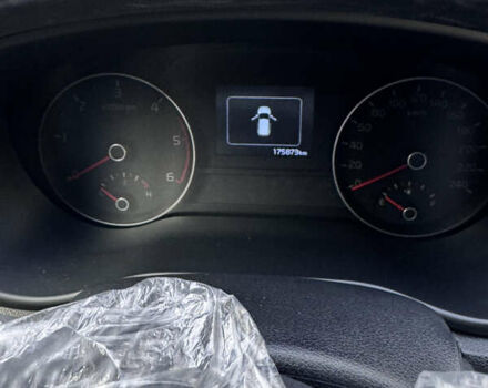 Белый Киа Sportage, объемом двигателя 2 л и пробегом 176 тыс. км за 17700 $, фото 23 на Automoto.ua