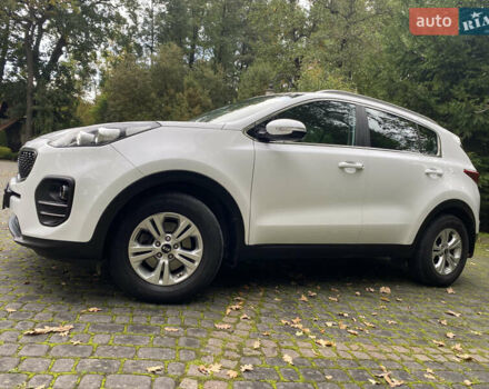 Белый Киа Sportage, объемом двигателя 2 л и пробегом 89 тыс. км за 17800 $, фото 17 на Automoto.ua