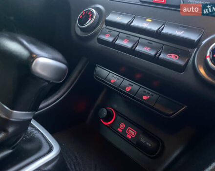Белый Киа Sportage, объемом двигателя 2 л и пробегом 89 тыс. км за 17800 $, фото 70 на Automoto.ua