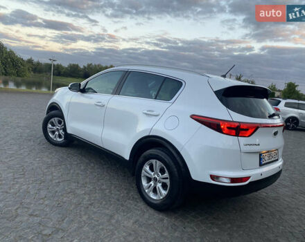Кіа Sportage 2016 у Львові на Automoto.ua Білий Кіа Sportage, об'ємом двигуна 2 л та пробігом 89 тис. км за 17890 $, фото 26 на Automoto.ua