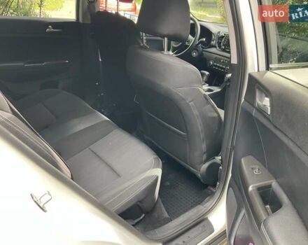 Белый Киа Sportage, объемом двигателя 2.4 л и пробегом 143 тыс. км за 12800 $, фото 10 на Automoto.ua