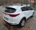 Белый Киа Sportage, объемом двигателя 2 л и пробегом 93 тыс. км за 20000 $, фото 5 на Automoto.ua