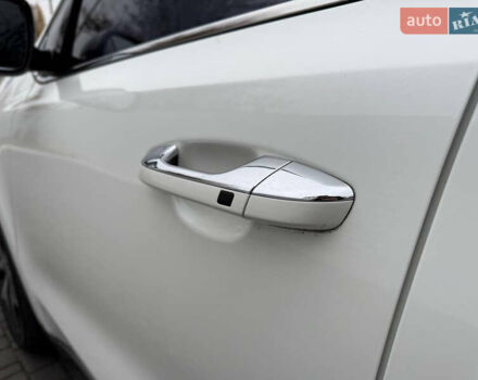 Белый Киа Sportage, объемом двигателя 2 л и пробегом 160 тыс. км за 17200 $, фото 17 на Automoto.ua