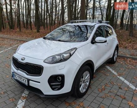 Белый Киа Sportage, объемом двигателя 2 л и пробегом 93 тыс. км за 20000 $, фото 2 на Automoto.ua