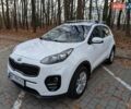 Белый Киа Sportage, объемом двигателя 2 л и пробегом 93 тыс. км за 20000 $, фото 2 на Automoto.ua