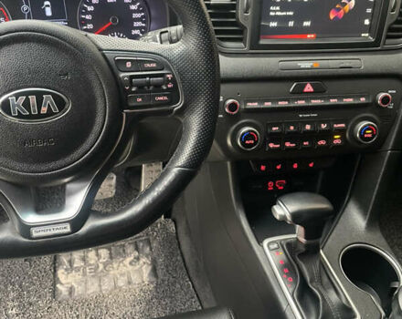 Білий Кіа Sportage, об'ємом двигуна 1.68 л та пробігом 79 тис. км за 18200 $, фото 8 на Automoto.ua