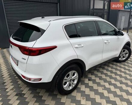 Киа Sportage 2016 в Николаеве на Automoto.ua Белый Киа Sportage, объемом двигателя 1.69 л и пробегом 130 тыс. км за 15700 $, фото 6 на Automoto.ua