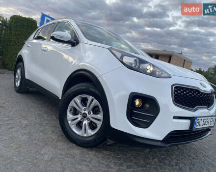 Кіа Sportage 2016 у Львові на Automoto.ua Білий Кіа Sportage, об'ємом двигуна 2 л та пробігом 89 тис. км за 17890 $, фото 32 на Automoto.ua