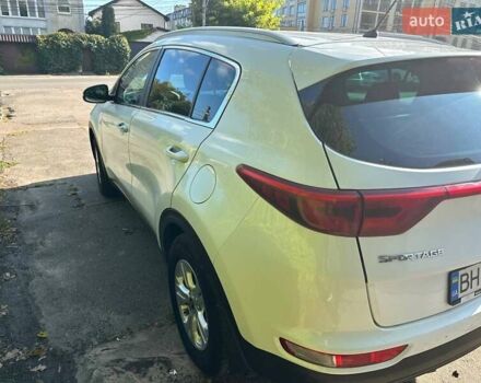 Белый Киа Sportage, объемом двигателя 1.69 л и пробегом 145 тыс. км за 15500 $, фото 4 на Automoto.ua