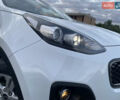 Кіа Sportage 2016 у Львові на Automoto.ua Білий Кіа Sportage, об'ємом двигуна 2 л та пробігом 89 тис. км за 17890 $, фото 45 на Automoto.ua