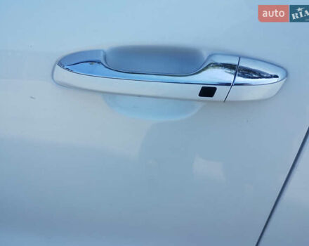 Белый Киа Sportage, объемом двигателя 2.4 л и пробегом 138 тыс. км за 16000 $, фото 12 на Automoto.ua