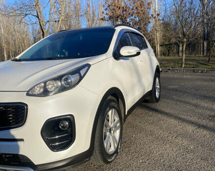 Белый Киа Sportage, объемом двигателя 2 л и пробегом 240 тыс. км за 16450 $, фото 3 на Automoto.ua