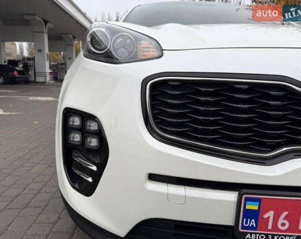 Белый Киа Sportage, объемом двигателя 2 л и пробегом 160 тыс. км за 17200 $, фото 15 на Automoto.ua