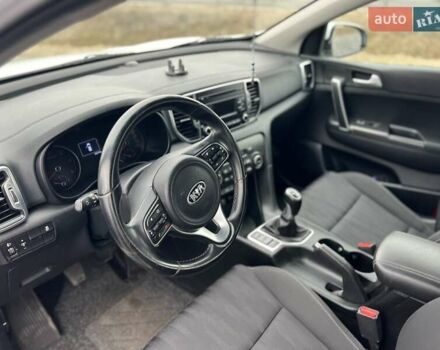 Белый Киа Sportage, объемом двигателя 1.69 л и пробегом 123 тыс. км за 16400 $, фото 8 на Automoto.ua