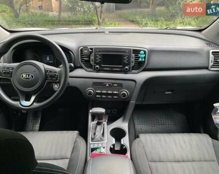 Белый Киа Sportage, объемом двигателя 2.4 л и пробегом 143 тыс. км за 12800 $, фото 21 на Automoto.ua
