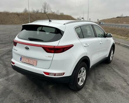 Белый Киа Sportage, объемом двигателя 1.69 л и пробегом 123 тыс. км за 16400 $, фото 6 на Automoto.ua