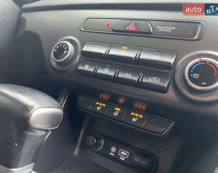 Белый Киа Sportage, объемом двигателя 2 л и пробегом 89 тыс. км за 17800 $, фото 85 на Automoto.ua
