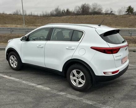 Белый Киа Sportage, объемом двигателя 1.69 л и пробегом 123 тыс. км за 16400 $, фото 4 на Automoto.ua