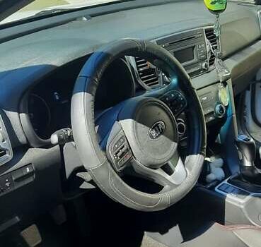 Белый Киа Sportage, объемом двигателя 1.69 л и пробегом 154 тыс. км за 15300 $, фото 1 на Automoto.ua