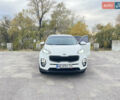 Белый Киа Sportage, объемом двигателя 1.7 л и пробегом 170 тыс. км за 16000 $, фото 17 на Automoto.ua