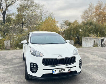 Белый Киа Sportage, объемом двигателя 1.7 л и пробегом 170 тыс. км за 16000 $, фото 20 на Automoto.ua