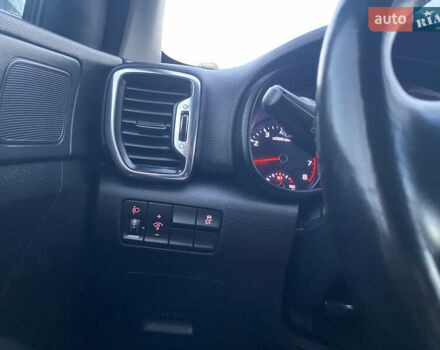 Белый Киа Sportage, объемом двигателя 2 л и пробегом 89 тыс. км за 17800 $, фото 60 на Automoto.ua
