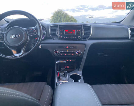 Белый Киа Sportage, объемом двигателя 2 л и пробегом 89 тыс. км за 17800 $, фото 56 на Automoto.ua