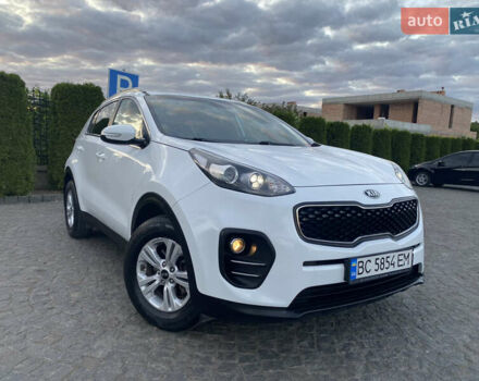 Кіа Sportage 2016 у Львові на Automoto.ua Білий Кіа Sportage, об'ємом двигуна 2 л та пробігом 89 тис. км за 17890 $, фото 39 на Automoto.ua