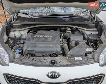 Белый Киа Sportage, объемом двигателя 2 л и пробегом 93 тыс. км за 20000 $, фото 10 на Automoto.ua