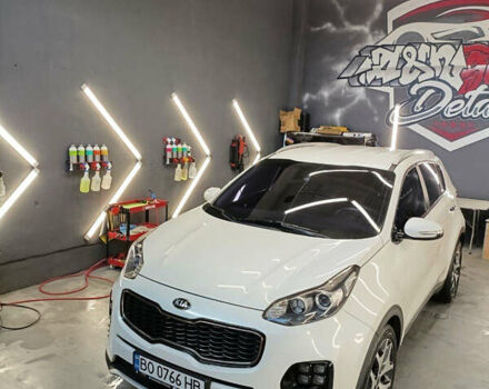Белый Киа Sportage, объемом двигателя 2 л и пробегом 176 тыс. км за 17700 $, фото 6 на Automoto.ua