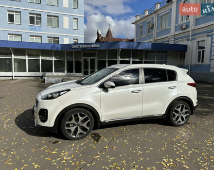 Білий Кіа Sportage, об'ємом двигуна 2 л та пробігом 167 тис. км за 19000 $, фото 4 на Automoto.ua