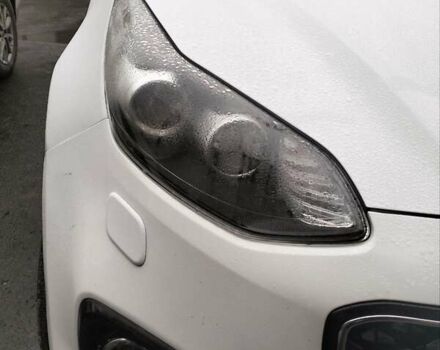 Білий Кіа Sportage, об'ємом двигуна 2 л та пробігом 97 тис. км за 15500 $, фото 29 на Automoto.ua