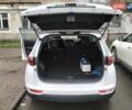 Білий Кіа Sportage, об'ємом двигуна 2 л та пробігом 97 тис. км за 15500 $, фото 13 на Automoto.ua