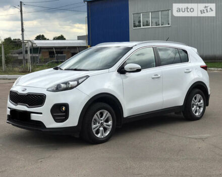 Білий Кіа Sportage, об'ємом двигуна 1.7 л та пробігом 90 тис. км за 16999 $, фото 2 на Automoto.ua