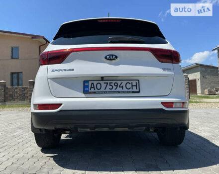 Білий Кіа Sportage, об'ємом двигуна 1.7 л та пробігом 138 тис. км за 16600 $, фото 13 на Automoto.ua