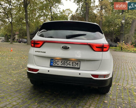 Белый Киа Sportage, объемом двигателя 2 л и пробегом 89 тыс. км за 17800 $, фото 23 на Automoto.ua