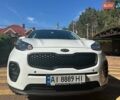 Белый Киа Sportage, объемом двигателя 2 л и пробегом 102 тыс. км за 18000 $, фото 2 на Automoto.ua