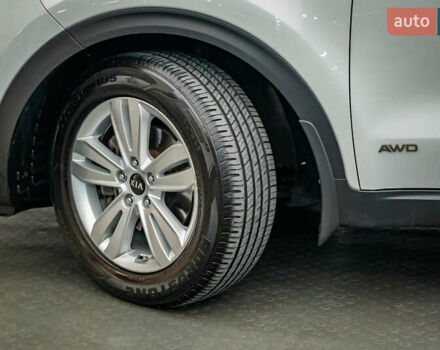 Белый Киа Sportage, объемом двигателя 2 л и пробегом 134 тыс. км за 18181 $, фото 7 на Automoto.ua