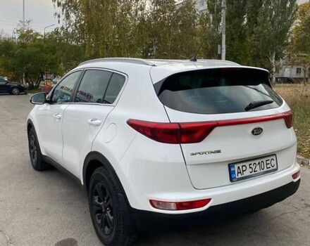Білий Кіа Sportage, об'ємом двигуна 2 л та пробігом 134 тис. км за 16300 $, фото 2 на Automoto.ua