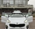 Белый Киа Sportage, объемом двигателя 2 л и пробегом 227 тыс. км за 15950 $, фото 2 на Automoto.ua