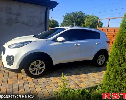 Белый Киа Sportage, объемом двигателя 1.7 л и пробегом 197 тыс. км за 16500 $, фото 4 на Automoto.ua